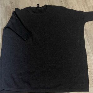 Forever 21 Charcoal Short Sleeve Tee